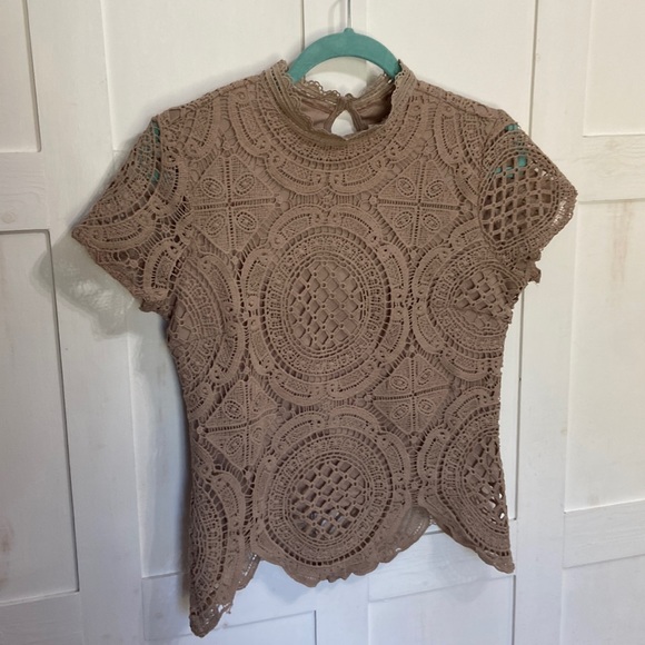 Ultra Pink Tops - NWT Ultra Pink Tan Boho Crocheted/Lace Blouse Shirt with Scalloped Hem Small